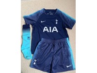 tottenham kids football kit
